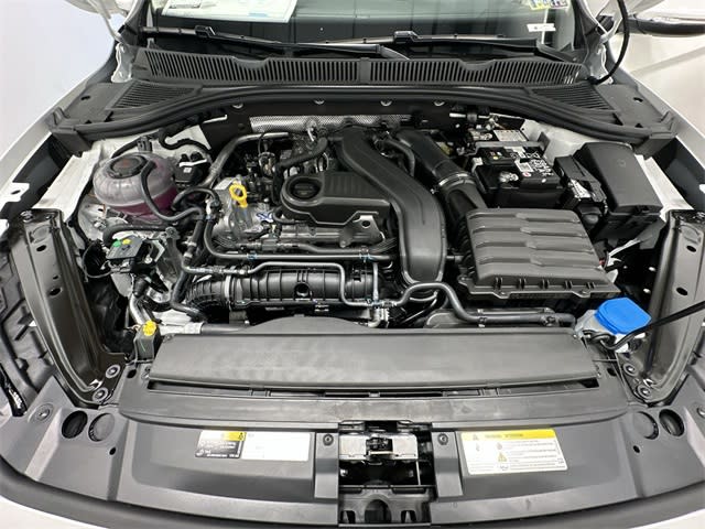 Thumbnail: 2026 Volkswagen Jetta - 8