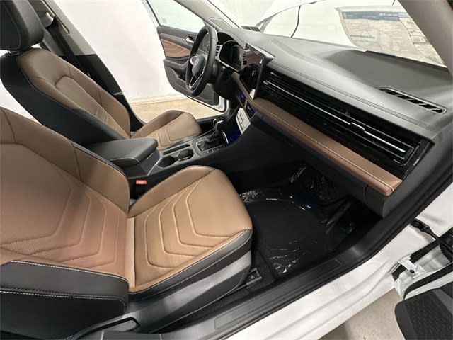 Thumbnail: 2026 Volkswagen Jetta - 27