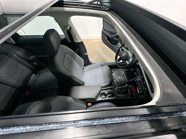 Thumbnail: 2027 Volkswagen Jetta - 10