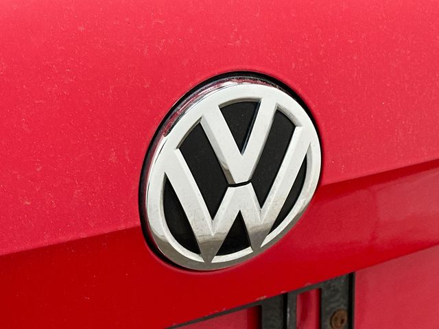 Thumbnail: 2017 Volkswagen Golf - 7