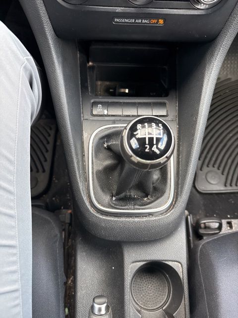 Thumbnail: 2012 Volkswagen Jetta - 19