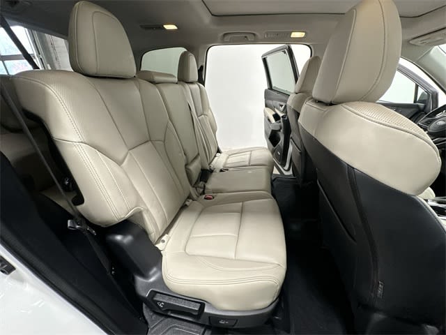 Thumbnail: 2021 Subaru Ascent - 32