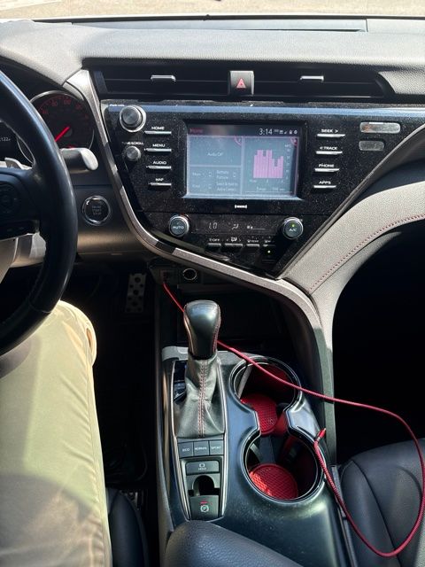 Thumbnail: 2020 Toyota Camry - 20