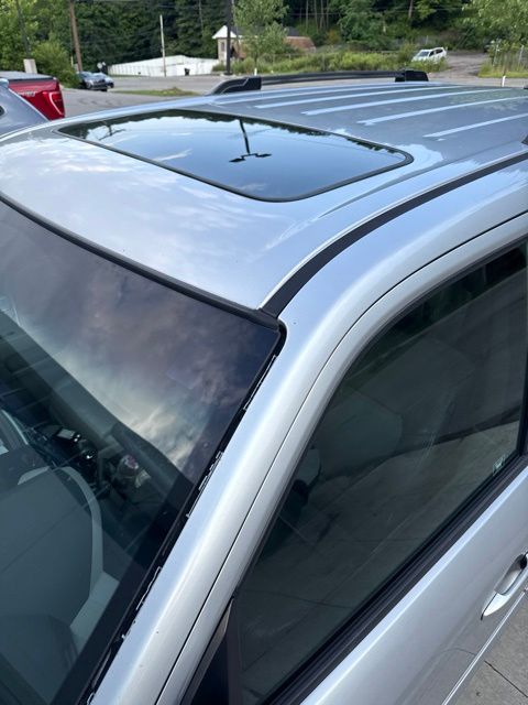 Thumbnail: 2011 Honda Pilot - 12