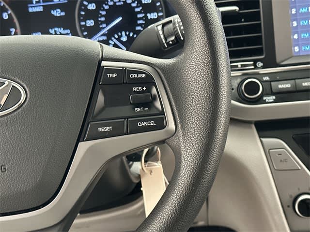 Thumbnail: 2018 Hyundai Elantra - 19