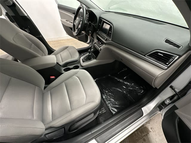 Thumbnail: 2018 Hyundai Elantra - 24