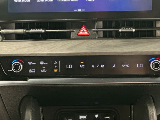 Thumbnail: 2023 Kia Sportage - 25