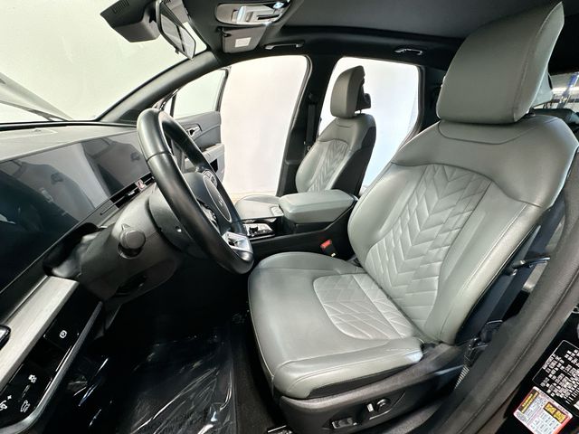 Thumbnail: 2023 Kia Sportage - 12