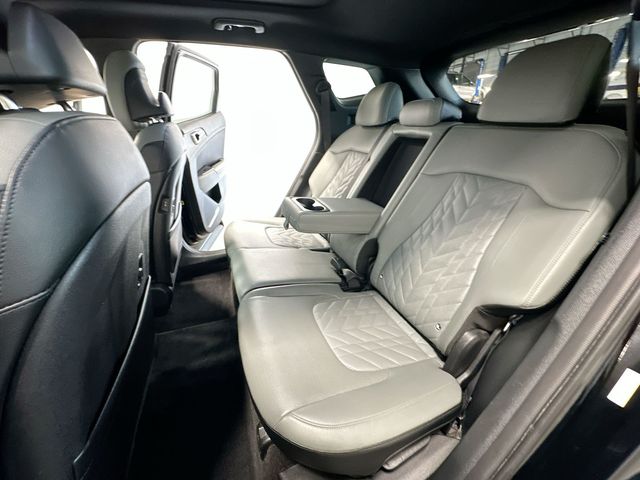 Thumbnail: 2023 Kia Sportage - 13