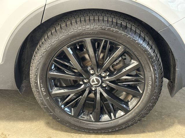Thumbnail: 2020 Kia Telluride - 8