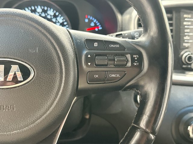 Thumbnail: 2016 Kia Sorento - 20