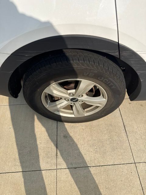 Thumbnail: 2022 Kia Sorento - 8