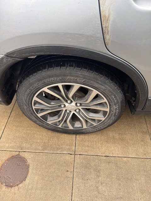 Thumbnail: 2016 Mitsubishi Outlander - 11