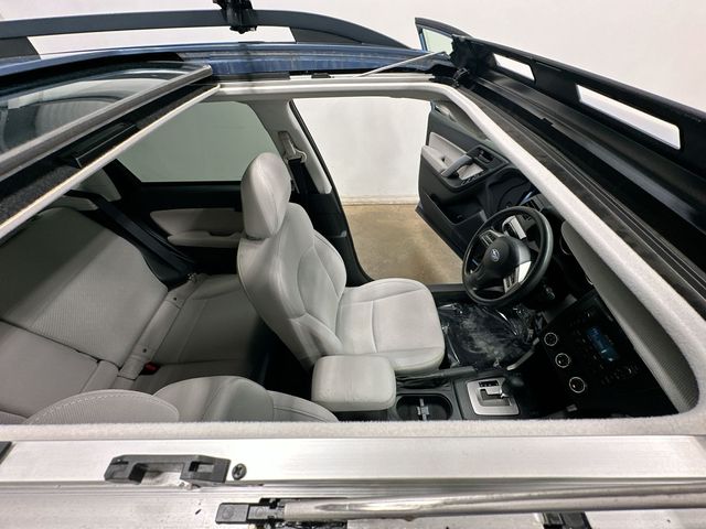 Thumbnail: 2015 Subaru Forester - 9