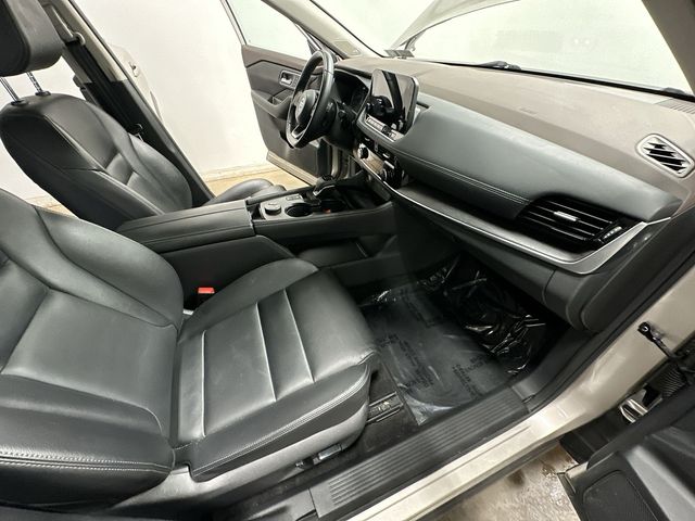 Thumbnail: 2021 Nissan Rogue - 26