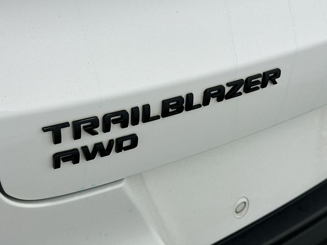 Thumbnail: 2024 Chevrolet TrailBlazer - 30