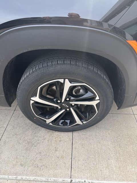 Thumbnail: 2023 Chevrolet TrailBlazer - 5