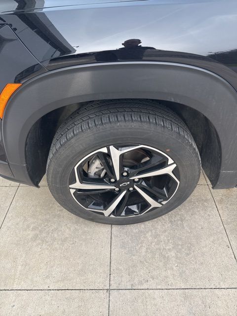 Thumbnail: 2023 Chevrolet TrailBlazer - 4