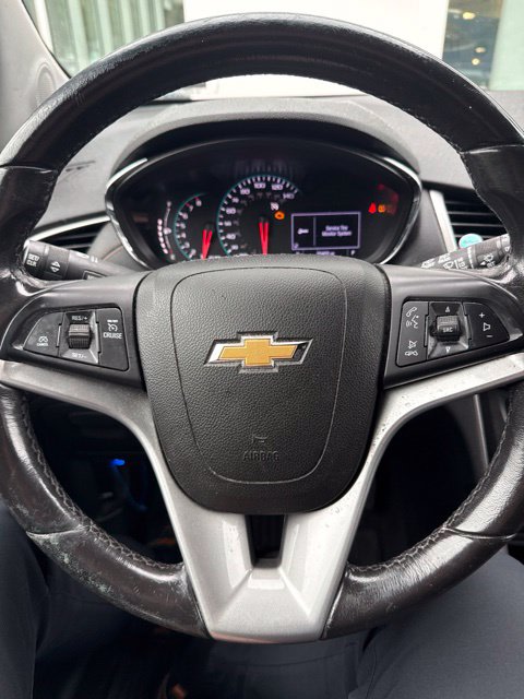 Thumbnail: 2019 Chevrolet Trax - 17