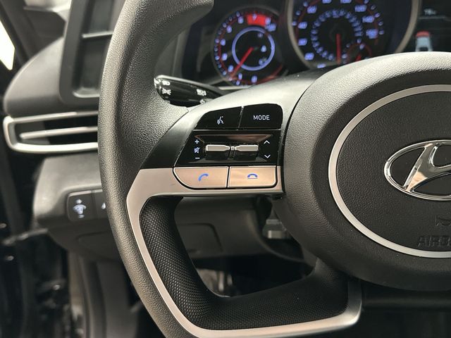 Thumbnail: 2023 Hyundai Elantra - 17