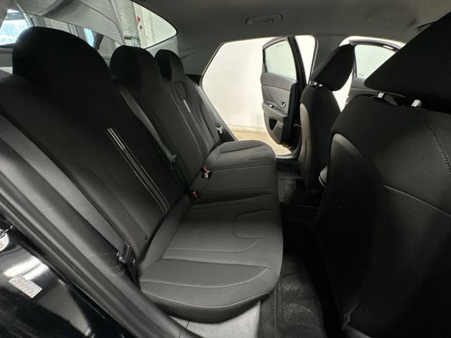 Thumbnail: 2023 Hyundai Elantra - 27