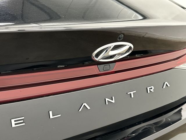 Thumbnail: 2023 Hyundai Elantra - 6