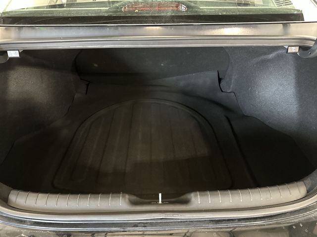 Thumbnail: 2023 Hyundai Elantra - 15