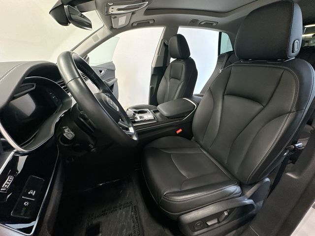 Thumbnail: 2022 Audi Q8 - 12