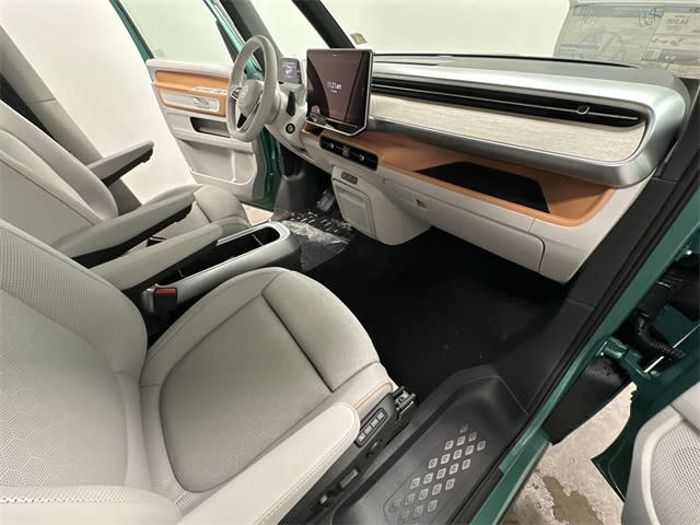 Thumbnail: 2025 Volkswagen ID.Buzz - 24