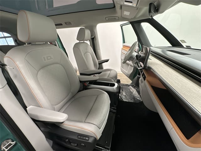 Thumbnail: 2025 Volkswagen ID.Buzz - 25