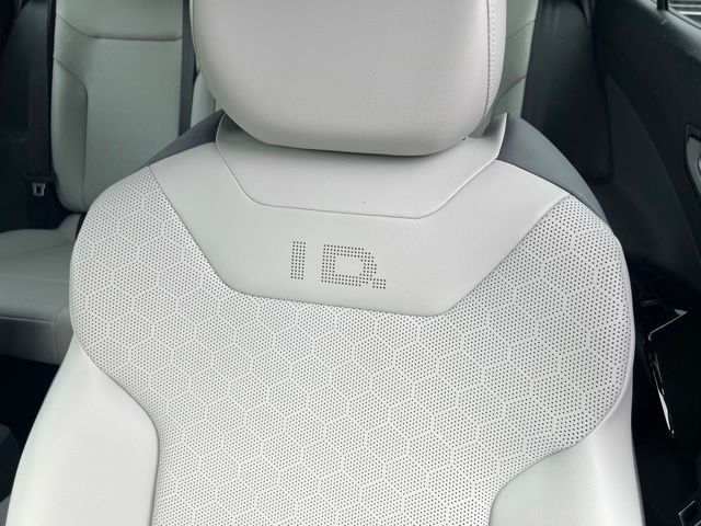 Thumbnail: 2022 Volkswagen ID.4 - 7