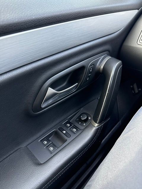 Thumbnail: 2013 Volkswagen CC - 19