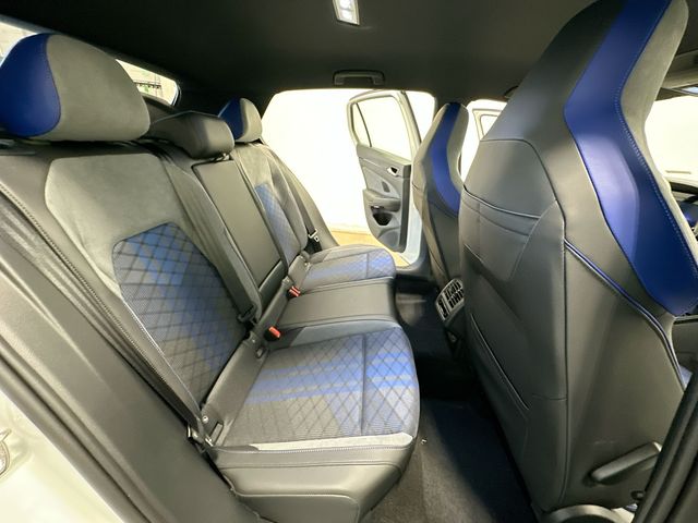 Thumbnail: 2026 Volkswagen Golf - 27