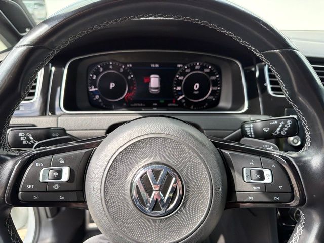 Thumbnail: 2019 Volkswagen Golf - 2