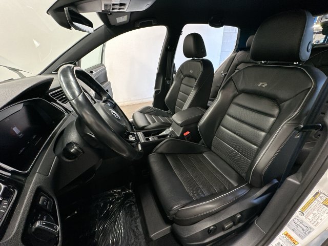 Thumbnail: 2019 Volkswagen Golf - 12