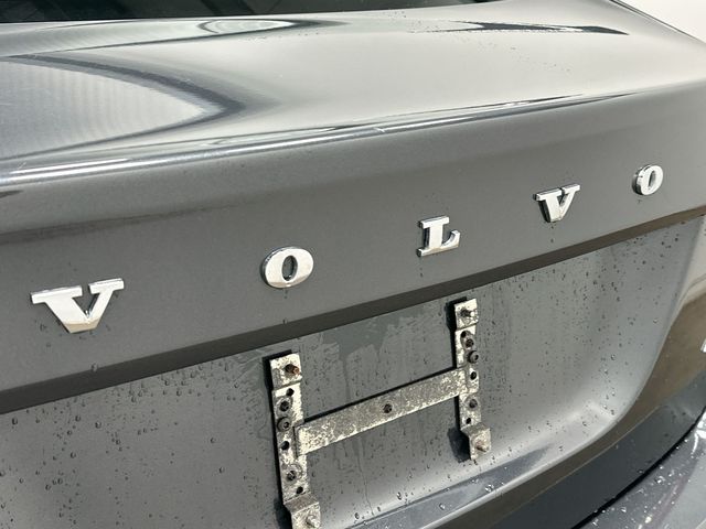 Thumbnail: 2015 Volvo S60 - 29