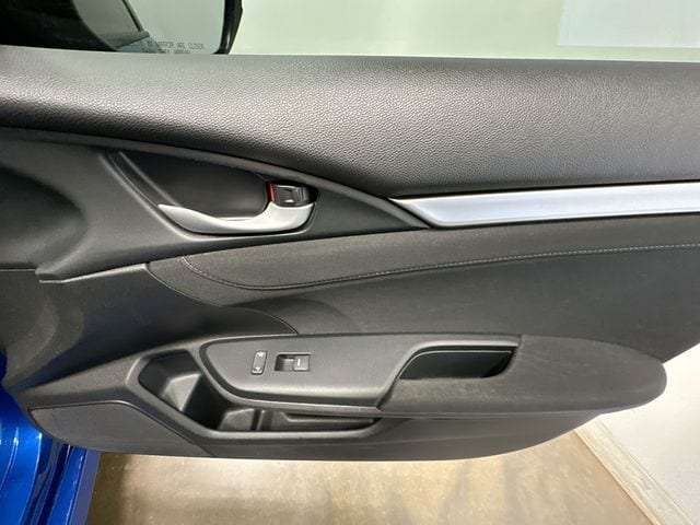 Thumbnail: 2016 Honda Civic - 28