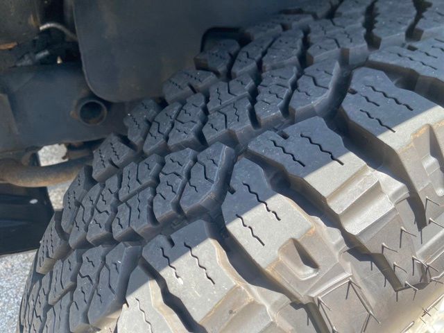 Thumbnail: 2016 Jeep Wrangler - 14