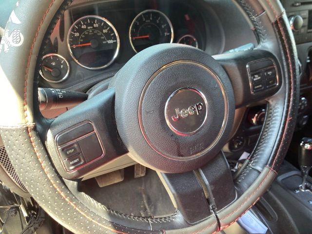 Thumbnail: 2016 Jeep Wrangler - 2