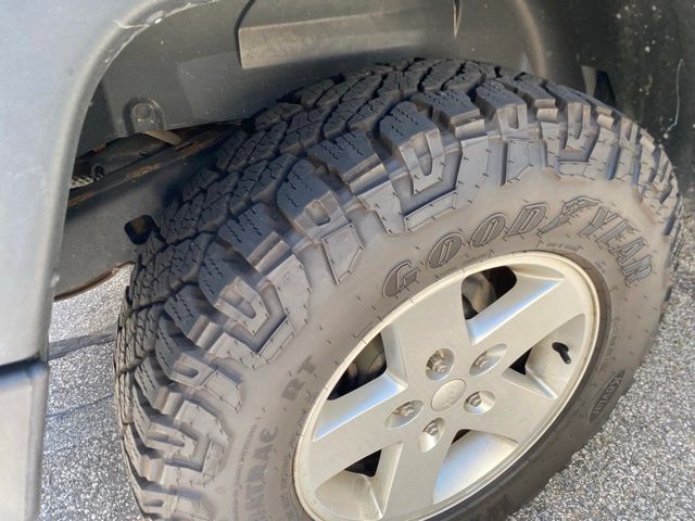 Thumbnail: 2016 Jeep Wrangler - 22