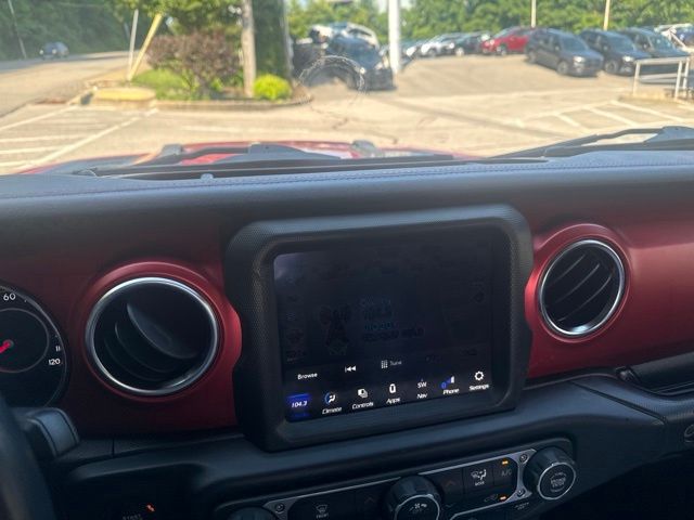 Thumbnail: 2021 Jeep Wrangler - 10