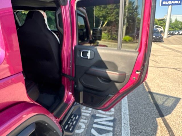 Thumbnail: 2021 Jeep Wrangler - 24