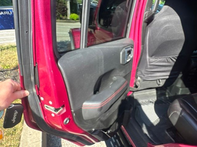 Thumbnail: 2021 Jeep Wrangler - 8