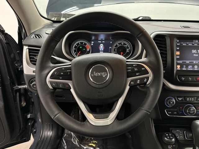 Thumbnail: 2016 Jeep Cherokee - 2