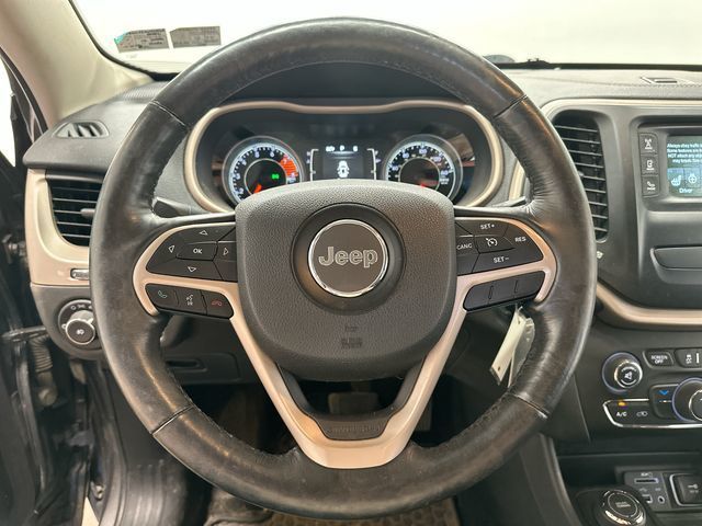 Thumbnail: 2016 Jeep Cherokee - 2