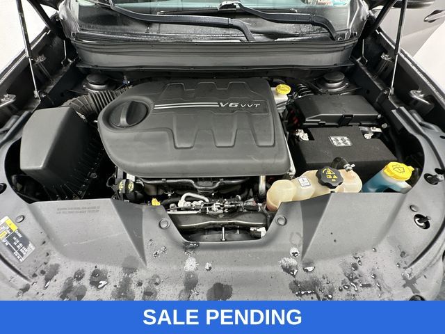 Thumbnail: 2019 Jeep Cherokee - 9