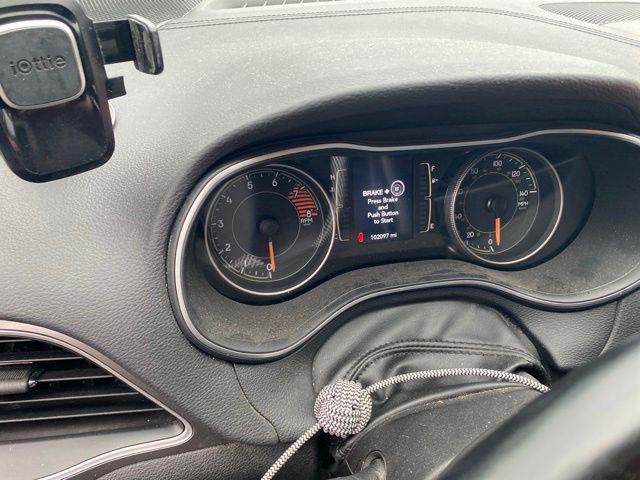Thumbnail: 2021 Jeep Cherokee - 33
