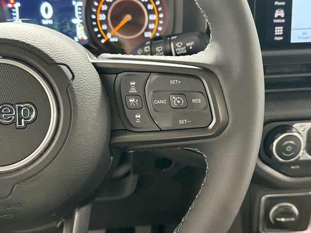 Thumbnail: 2025 Jeep Wrangler - 20