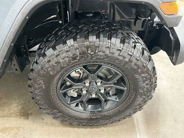 Thumbnail: 2025 Jeep Wrangler - 8
