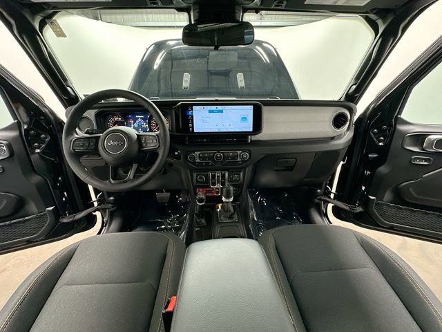 Thumbnail: 2025 Jeep Wrangler - 10